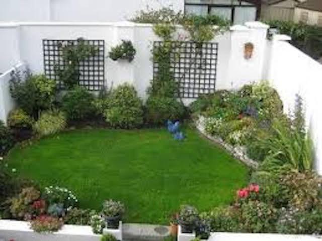 Petra House B&B Голуей Екстериор снимка